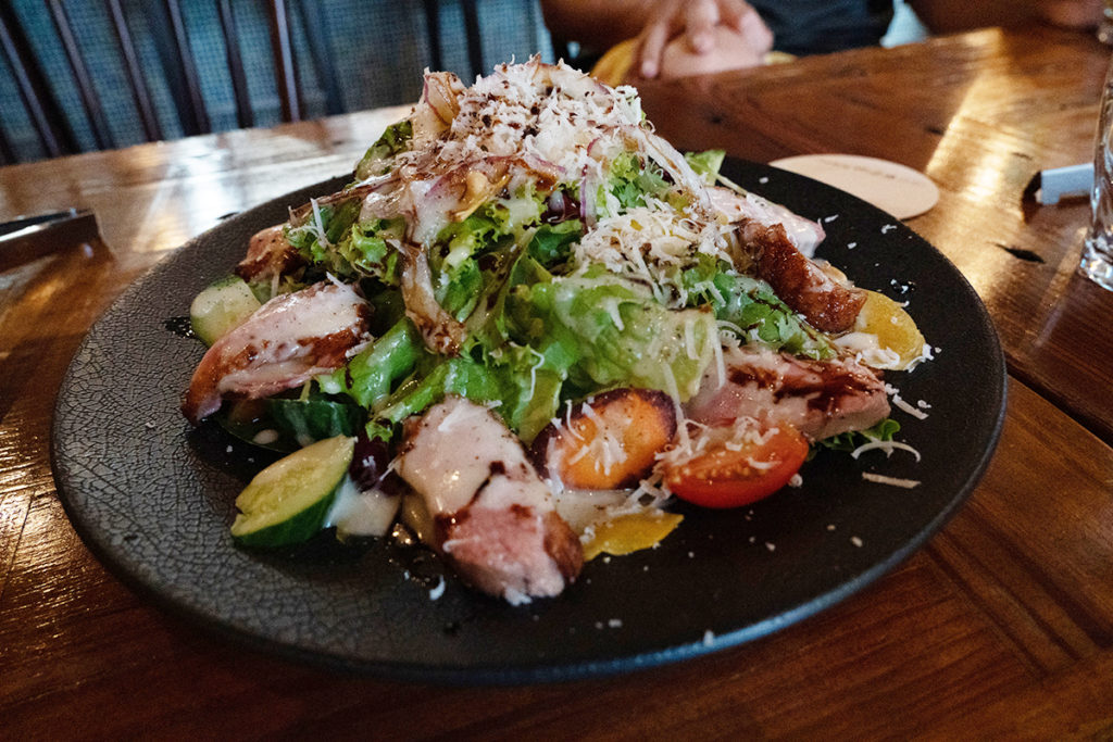 鴨の燻製サラダ　イタリアンレストラン（ラ－ぺロンツァ）　吉田村ビレッジ　下野市　とちぎのしゅし